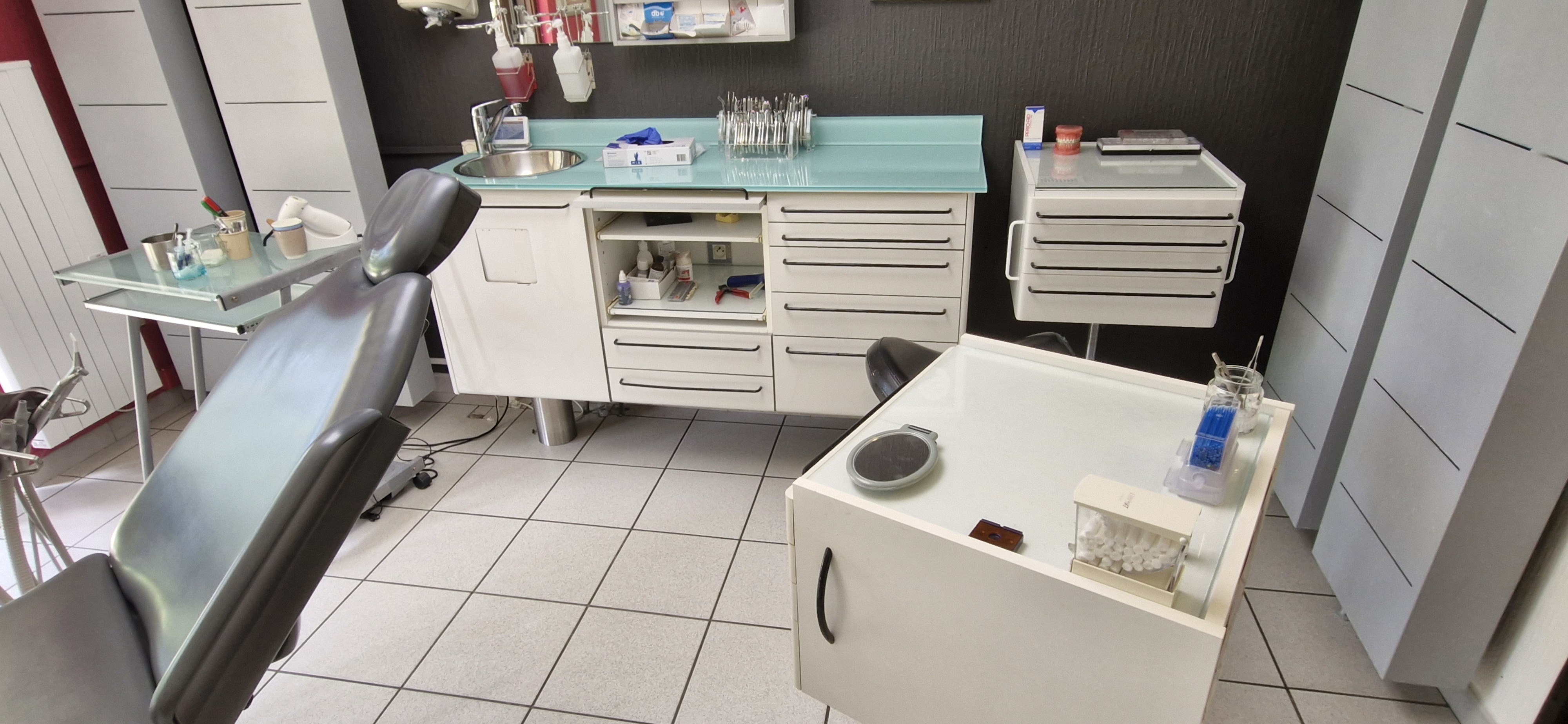 Cabinet médical équipé orthodontie